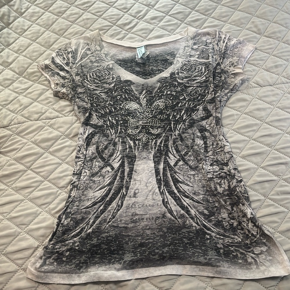 Y2k style v neck top